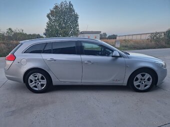 Opel Insignia 2.0 cdti 96kw r.v. 2010 - 3