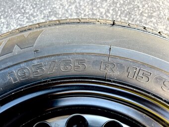 Rezerva - plnohodnotné koleso Mercedes VW R15 - 3