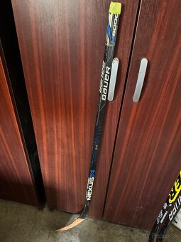 Predám detské, juniorské hokejky Bauer - 3