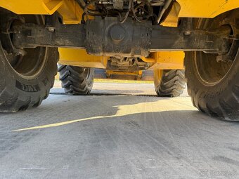 New holland B115 / 2024 joystic , traktor bager - 3