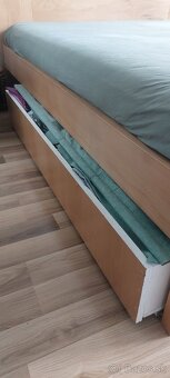 Manželská posteľ 200x160 masív s úložným priestorom - 3