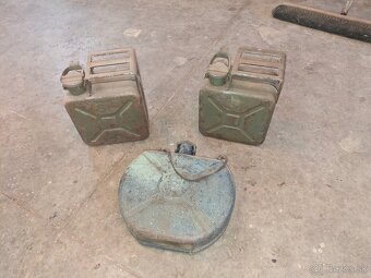 Plechove bandasky - 3