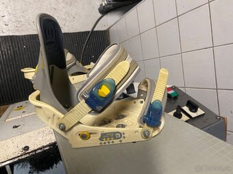 Snowboard s viazaním BURTON - 3