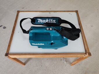 Makita aku vysavac DCL184Z - 3