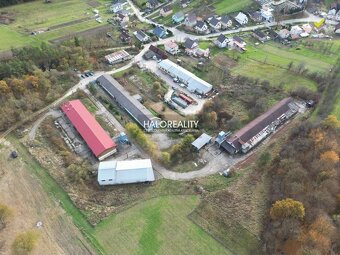 HALO reality - Predaj, priemyselný pozemok 12027 m2 Považs - 3