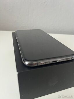 Predám iPhone 11 Pro 64GB - 3