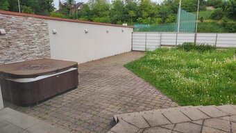 NOVINKA 5i RD pripravený na okamžité bývanie v pokojnej lo - 3