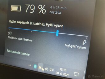 Predám Acer Extansa15/nová batéria/8gb ram/Intel i3/W10 - 3