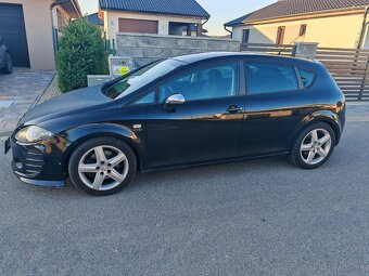 Seat Leon 2,0 TFSI bwa xenon,navi,R17 - 3