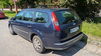 Ford Focus Combi mk2 benzin - 3
