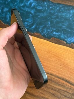 iPhone 15 128gb Black originalny stav - 3