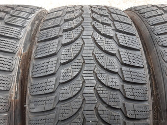 235/35 R19 -zimné - 3