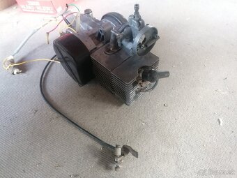 Motor na Babetta 207 - 3