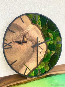 Machové hodiny Hodiny s machom a orechovým drevom - 3