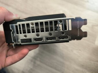 Grafická karta ASUS DUAL RADEON RX6600 8GB - 3