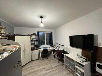 Predaj - 3-izb.byt s balkónom v Šuranoch. - 3