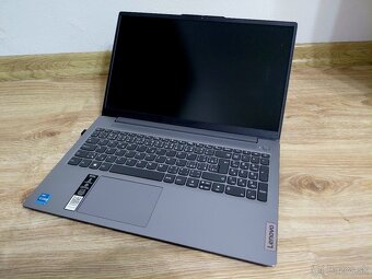 Lenovo IdeaPad Slim 3 (82XB0035CK) V Zaruke - 3