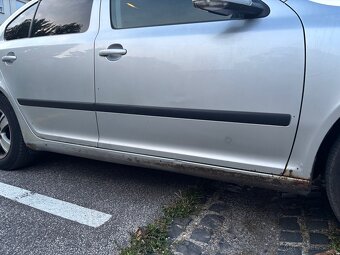 Škoda oktavia 2 1.6 MPI - 3