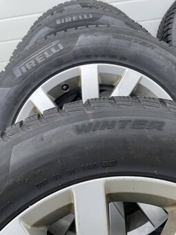 MOON Schwarz Orig.skoda Alu Disky 5x112 215 60 16 Zimné - 3