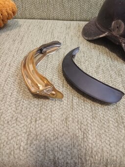 Časti starých hasičských prilieb - 3