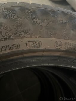 235/55 R19 continental - 3