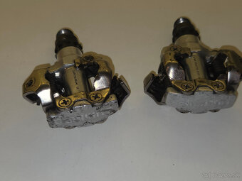 Shimano PD-M520 SPD pedále - 3