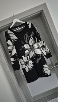 Pletené šaty UNI - 3