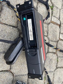 BMW E46 coupe CD Changer - 3