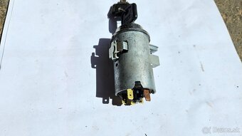 Spínacia skrinka na LADA 2105 -2107 - 3