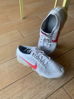 Nike VaporMax - 3