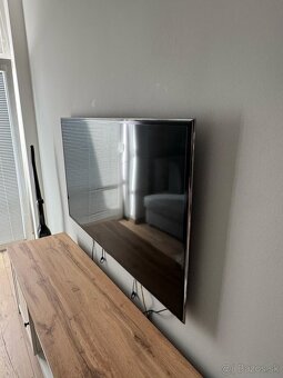 TV Samsung UE55ES6800 55” + Držiak na stenu - 3