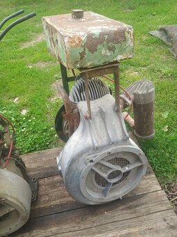 Motory - 3
