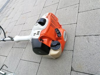 Krovinorez STIHL FS56 - 3