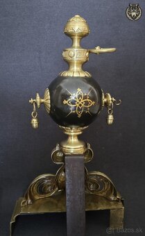 Monumentálna neorenesančná krbová zábrana z 19. storočia. - 3