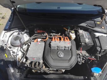 Volkswagen Golf e-Golf - 3