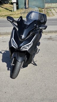 Honda Forza 350 - 3