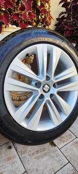 ALU DISKY + LETNÉ PNEU 8mm BARUM 205/55 R17 - 3