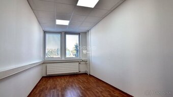 Prenájom_reprezentatívne kancelárie s parkovaním ŽILINA - 3