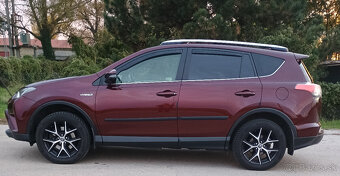 Predám Rav4 hybrid 2017 - 3