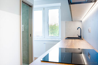 Kompletne zrekonštruovaný 3 izb. v tichej lokalite - 3