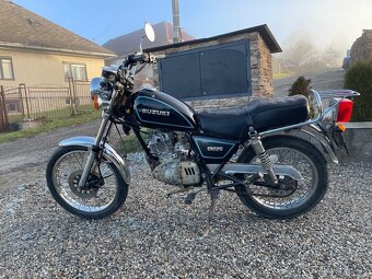 Suzuki gn 125 - 3