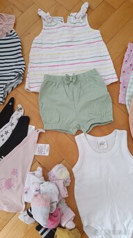 Balík dievčenského oblečenia 62/68 - 3