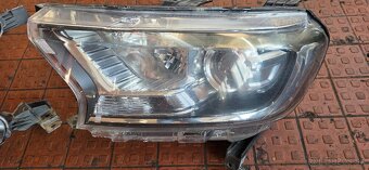Svetlomety FORD RANGER - 3