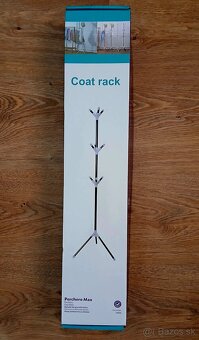 Vešiak stojanový 10€ - 3