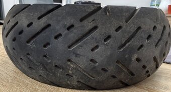 Kukirin G4 - pneumatika - 3