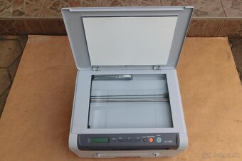 Laserová tlačiareň Samsung SCX-4200 . - 3
