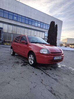 Renault Clio 2 - 3
