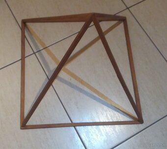 Harmonizačná ergetická pyramída 40 x 40 cm - 3