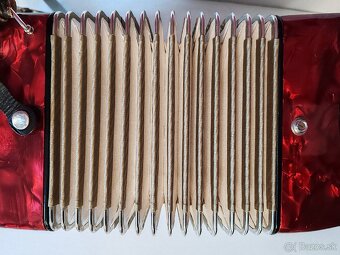 Predam akordeon Weltmeister Toccata 60 bas. - 3