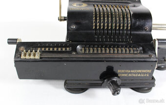 starožitná počítačka Brunsviga - 3